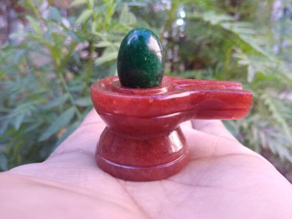 Red Aventurine yoni base lingam