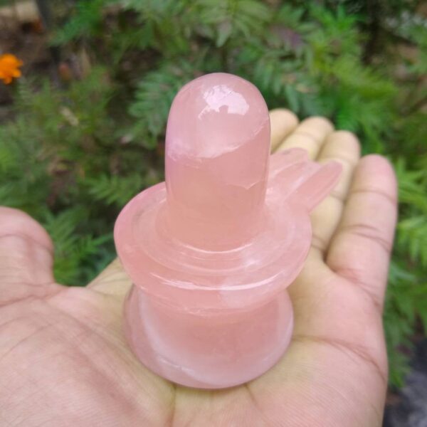 Rose quartz shivling