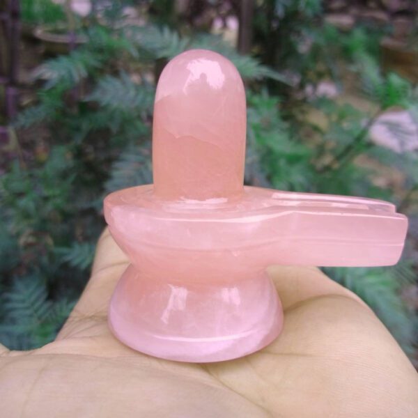 Rose quartz shivling