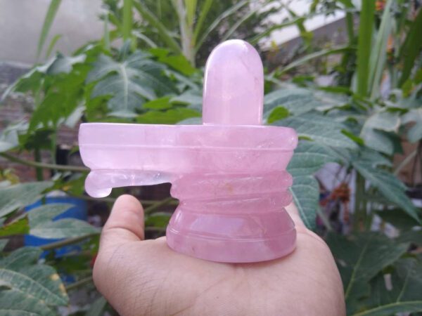 Rose quartz shivling