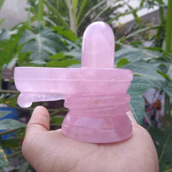 Rose quartz shivling