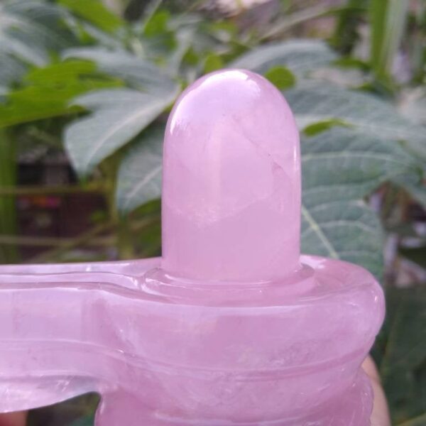 Rose quartz shivling
