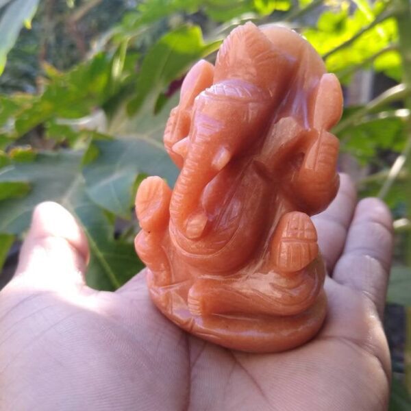 red aventurine ganesha